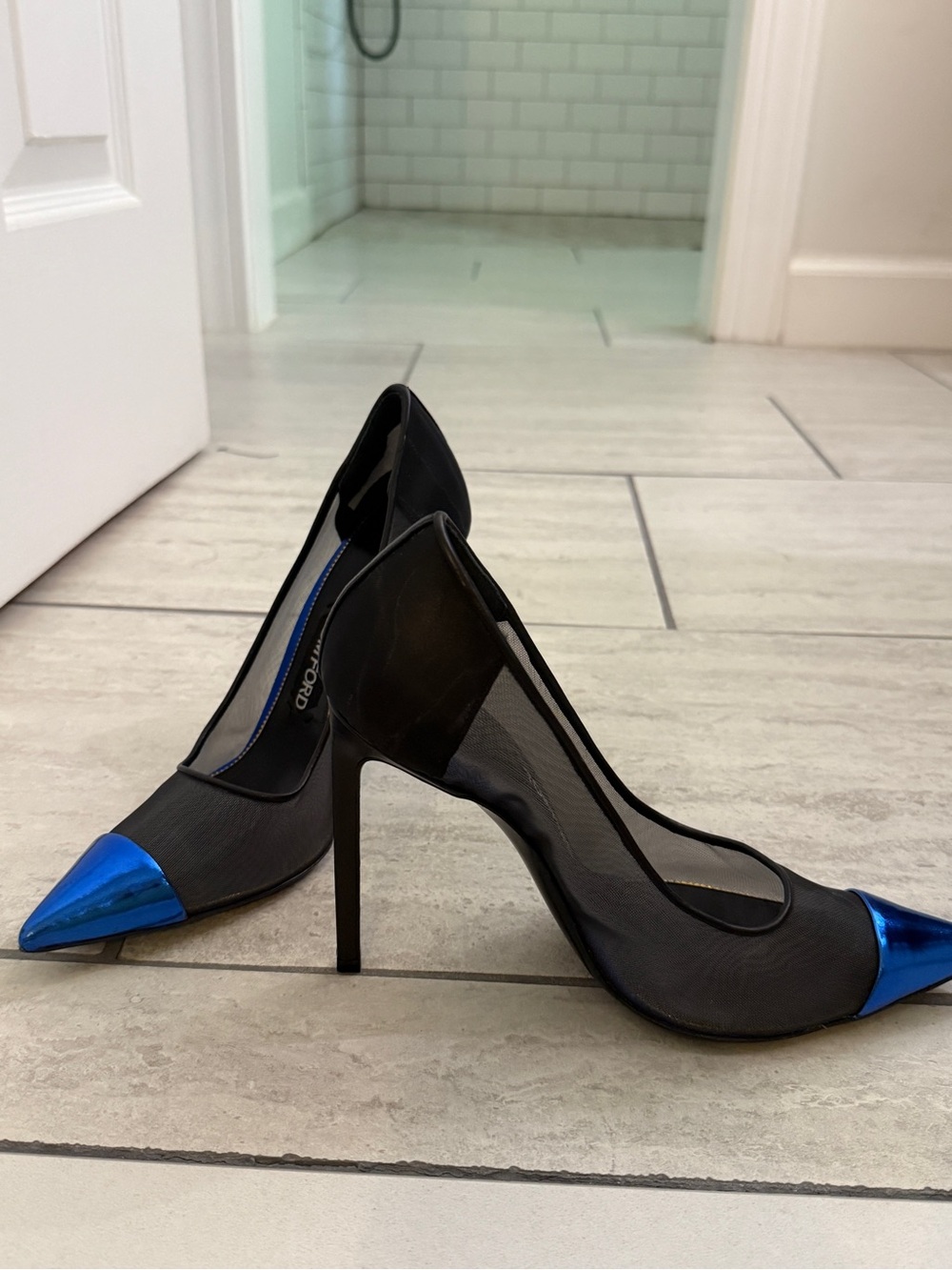 Tom Ford Black Pointed Toe Pumps with Metallic Blue Cap Toe - Picture 7 of 11